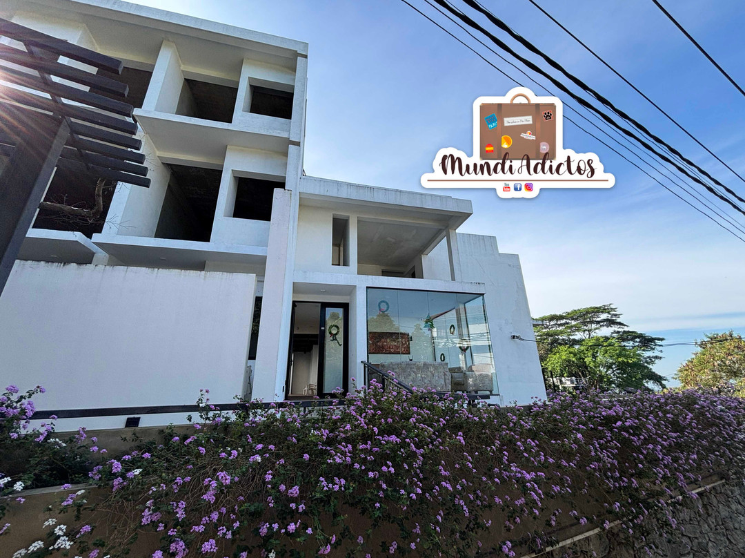 Hotel Kandyan View ''Free Pickup from Kandy City''