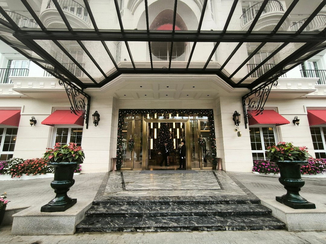 Golden Imperial Hotel