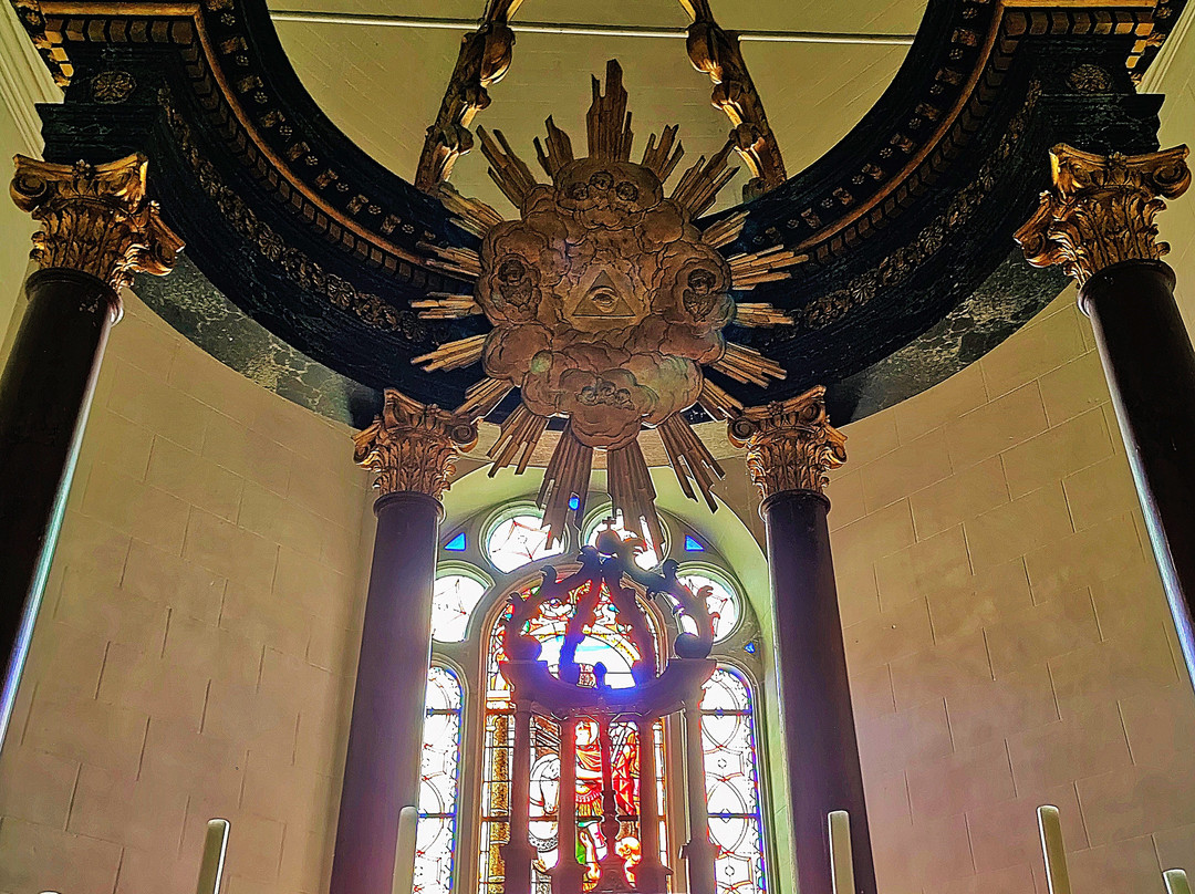 Église Saint Martin-Orgeres必去景点