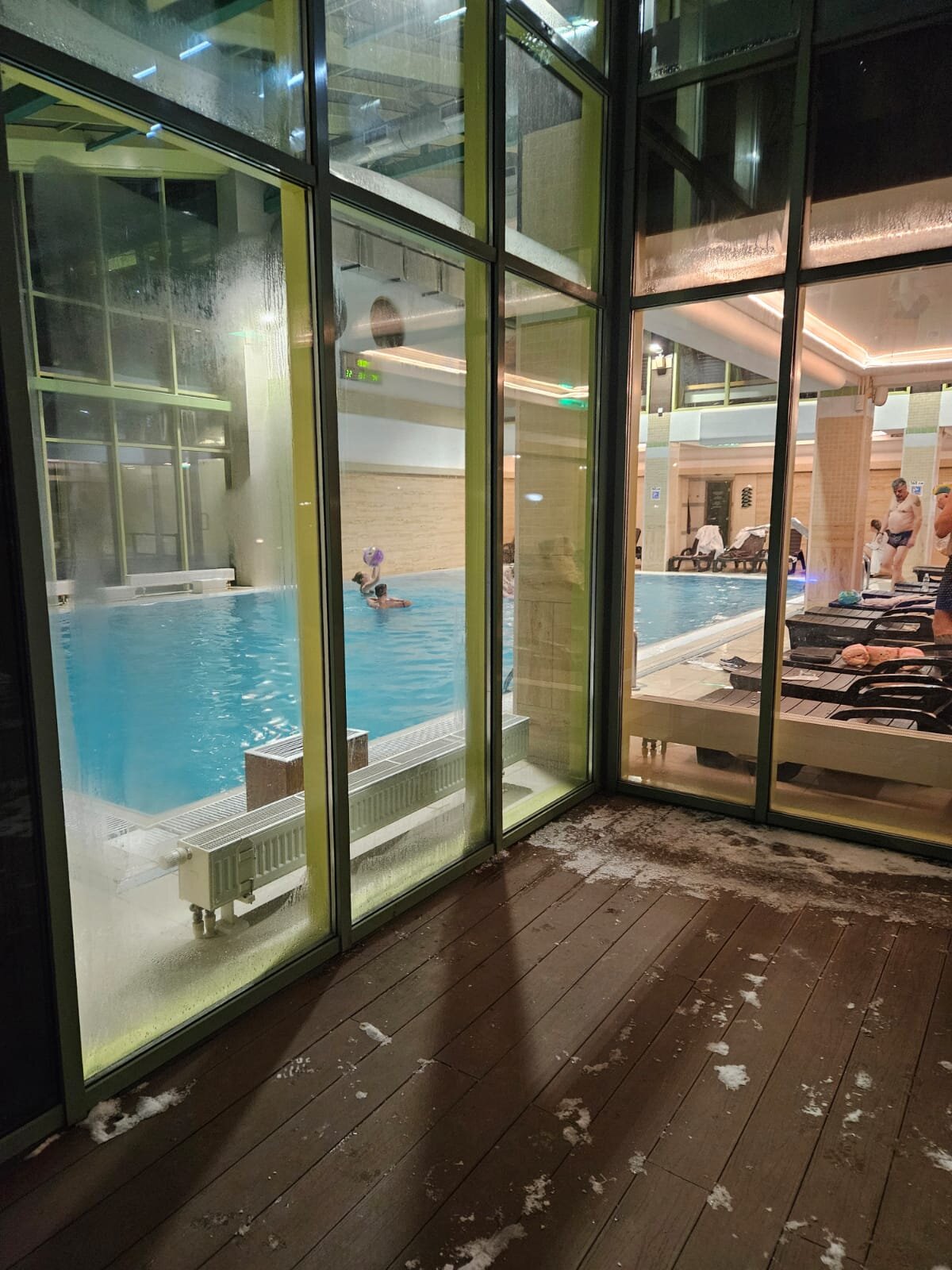 Welna Eco Spa Resort-泳池