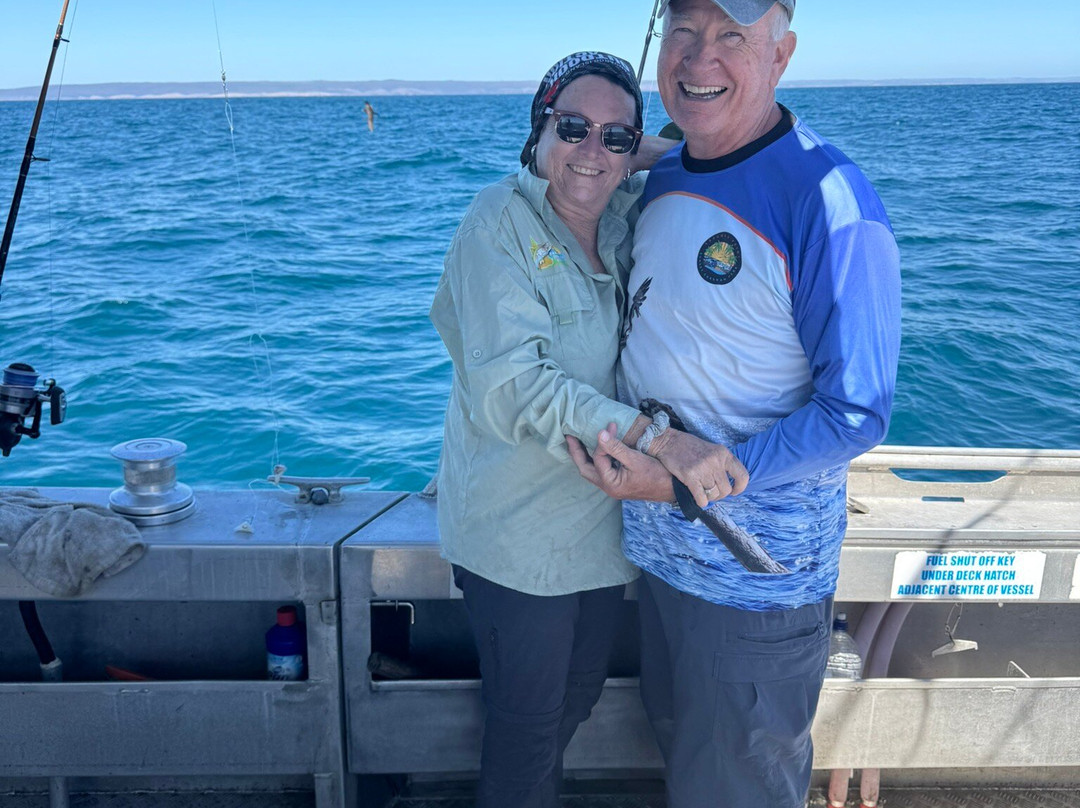 Emu Bay Fishing Charters景点图片