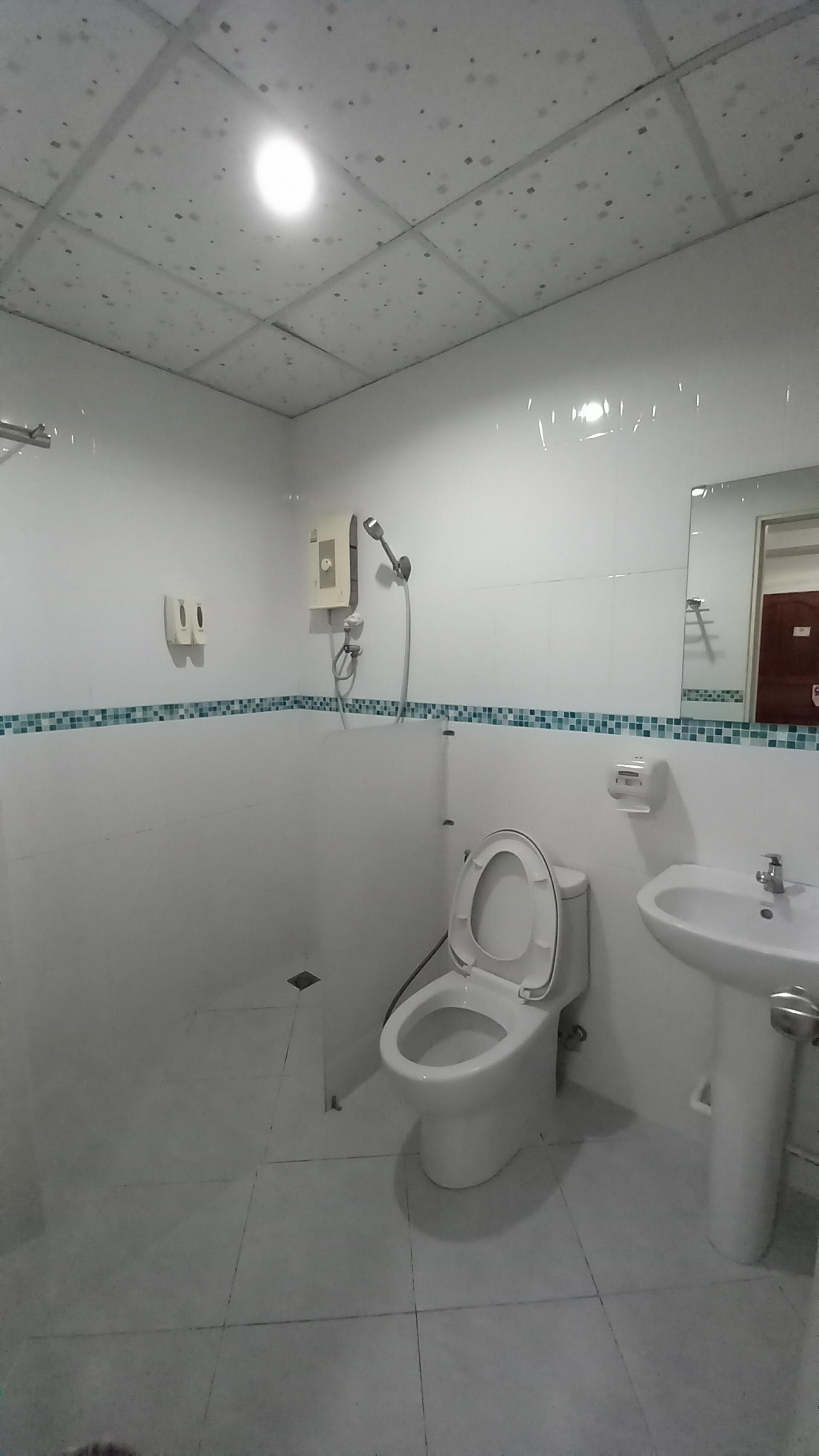 Euro Boutique Hotel-浴室