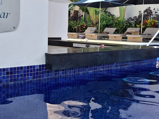 Diamond Club Pool Bar