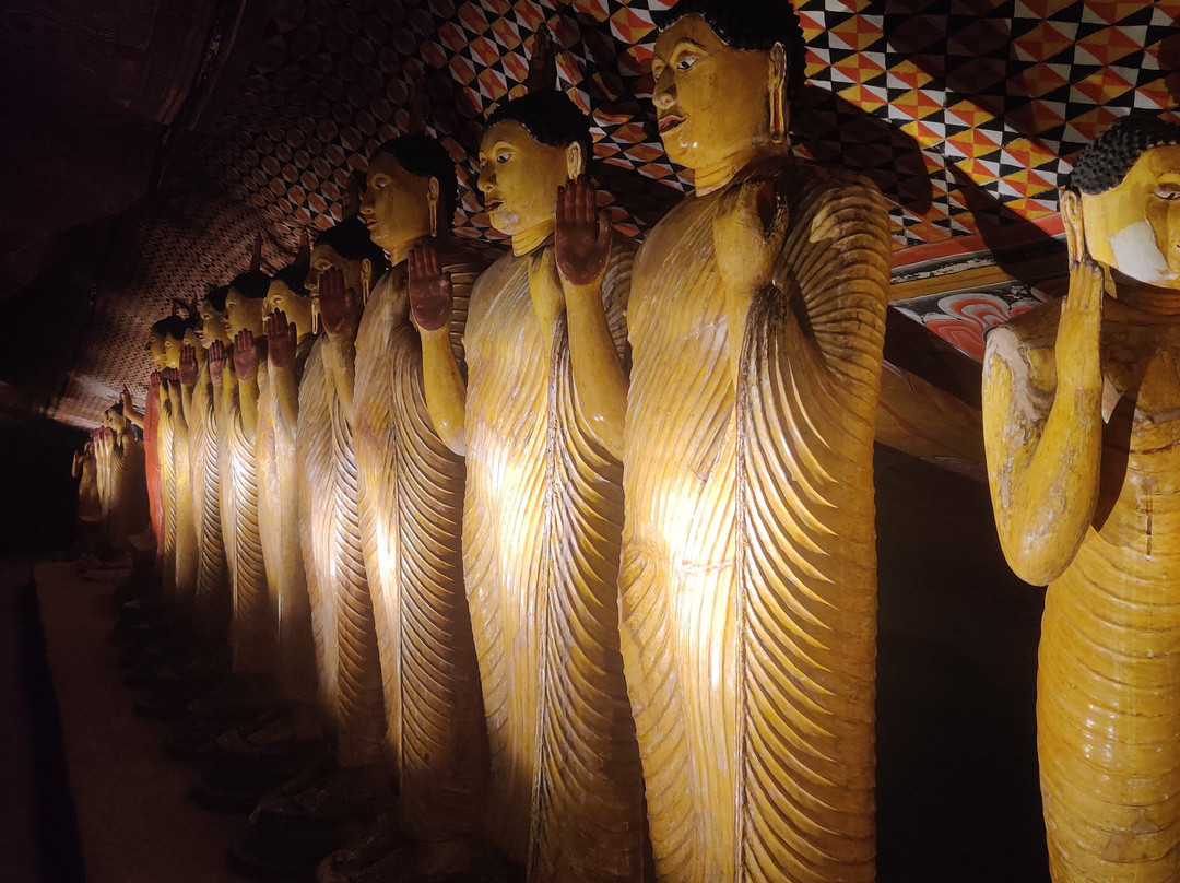 Arunaloka Tours景点图片