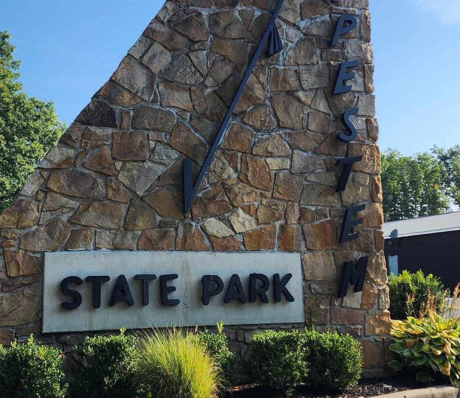 Pipestem Resort State Park主图