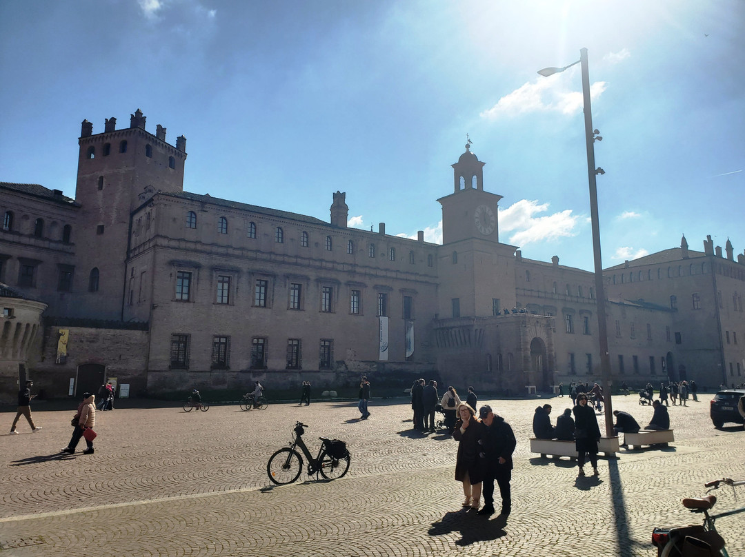 Piazza dei Martiri景点图片