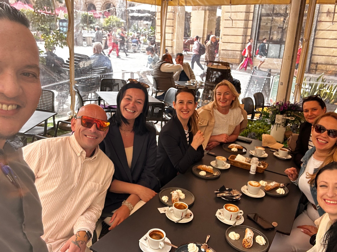 Kantina Cafè & Wine