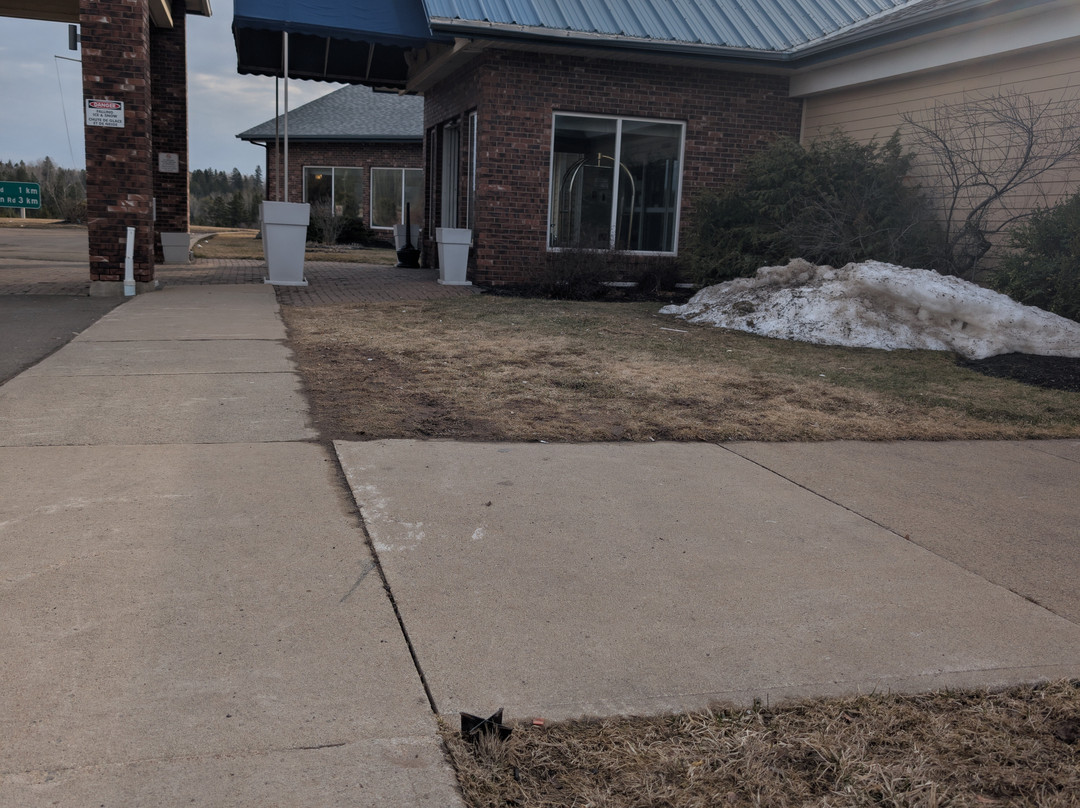 Days Inn & Suites by Wyndham Moncton主图