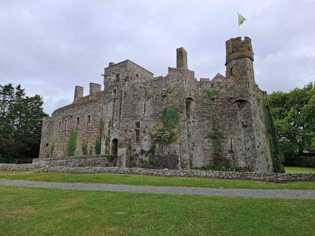 Chateau Fort de Pirou景点图片
