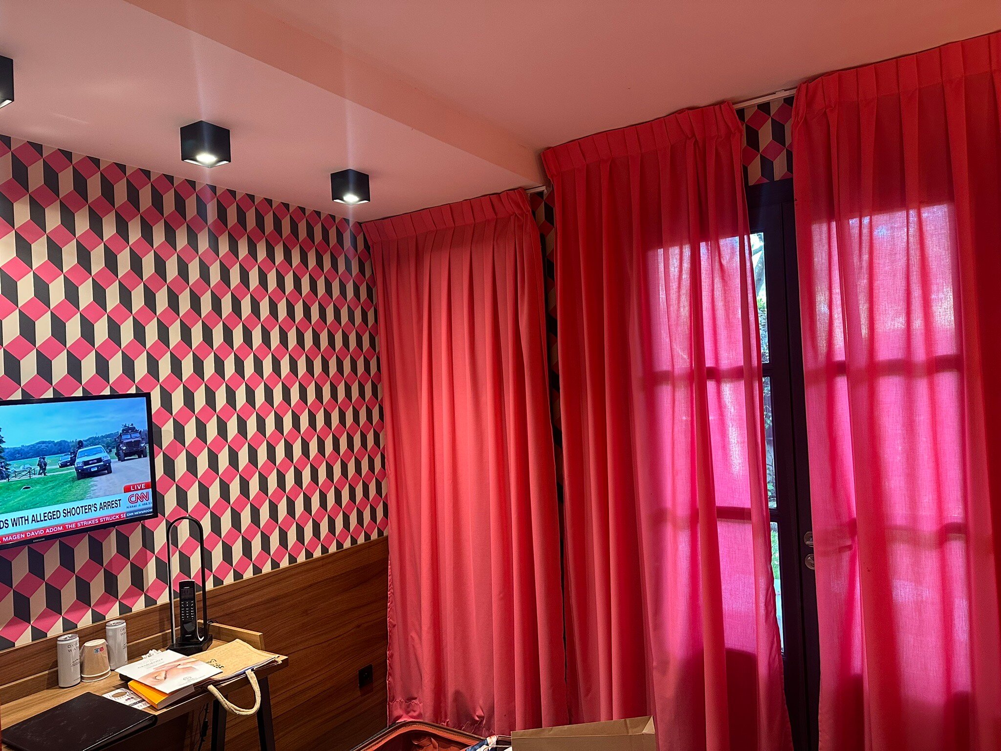 Hotel Montmorency Cité Médiévale-官方