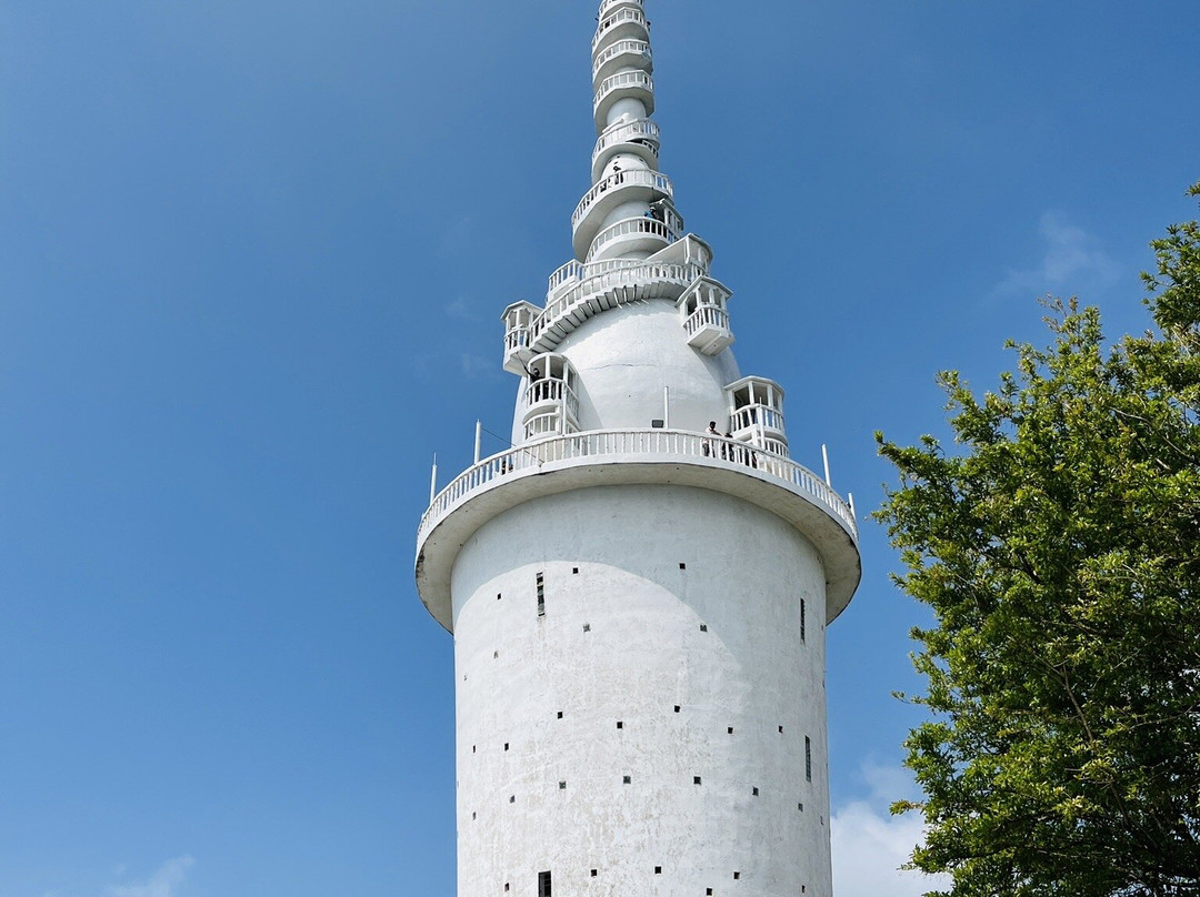 Ambuluwawa Tower景点图片