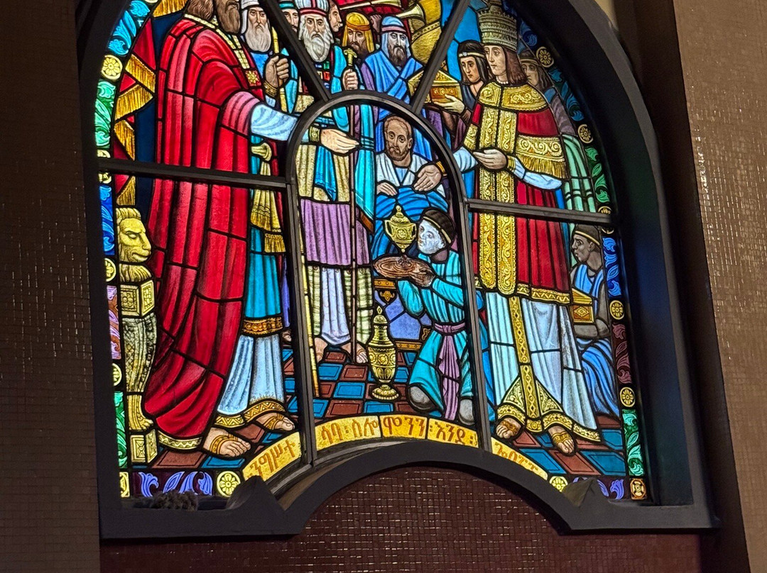 Holy Trinity Cathedral景点图片