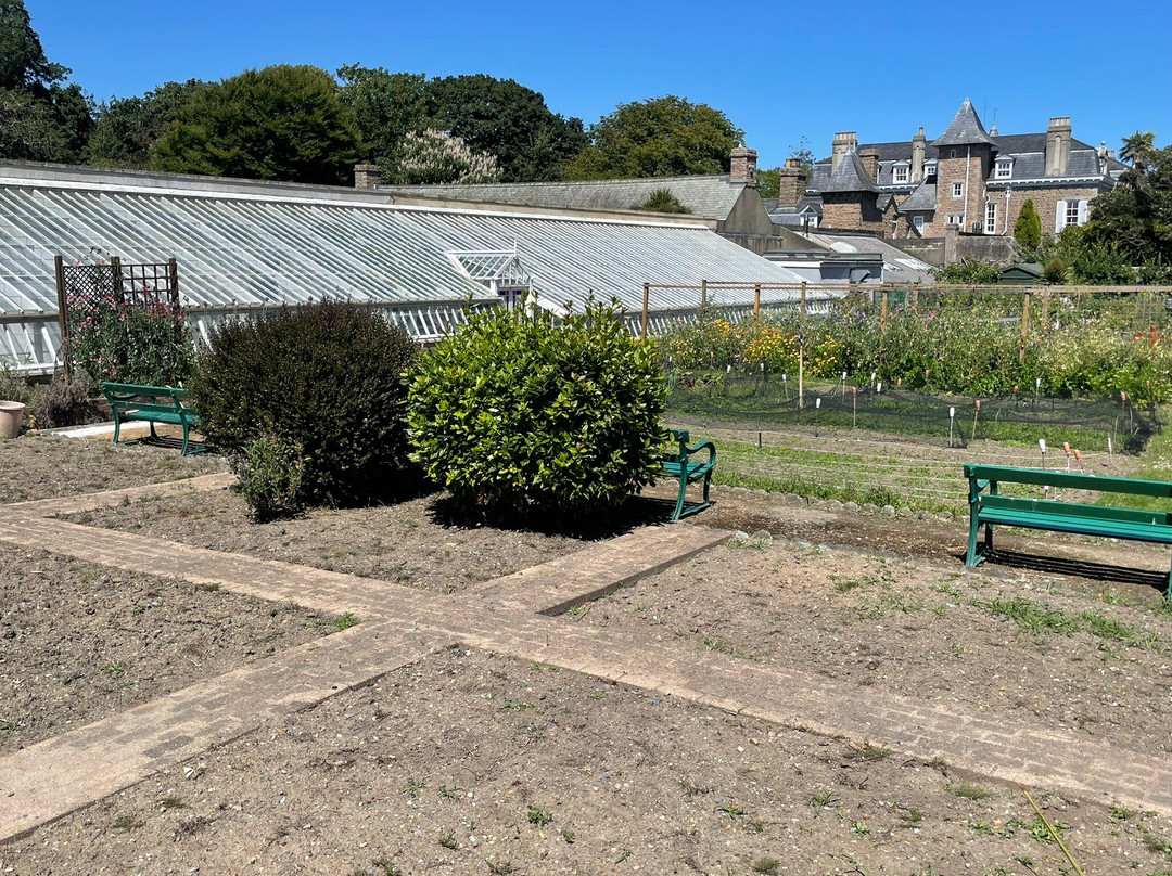 Victorian Walled Kitchen Garden-Castel必去景点