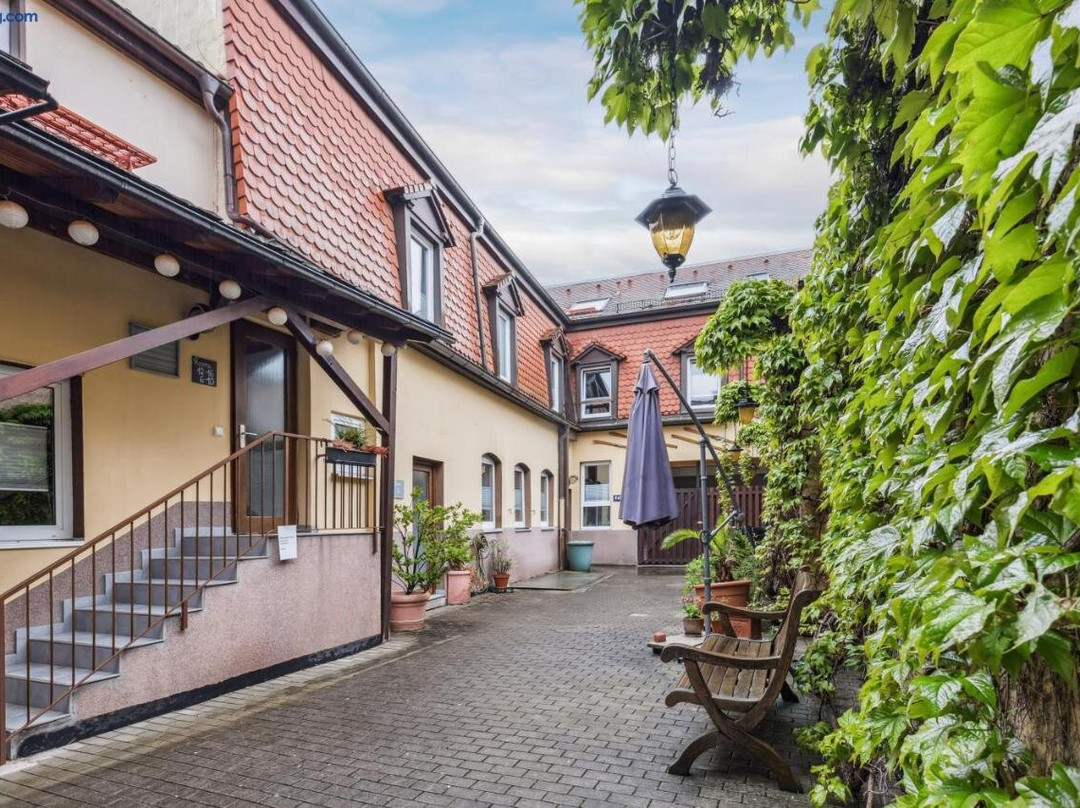 Pfinztal酒店住宿-Hotel zum Erwin