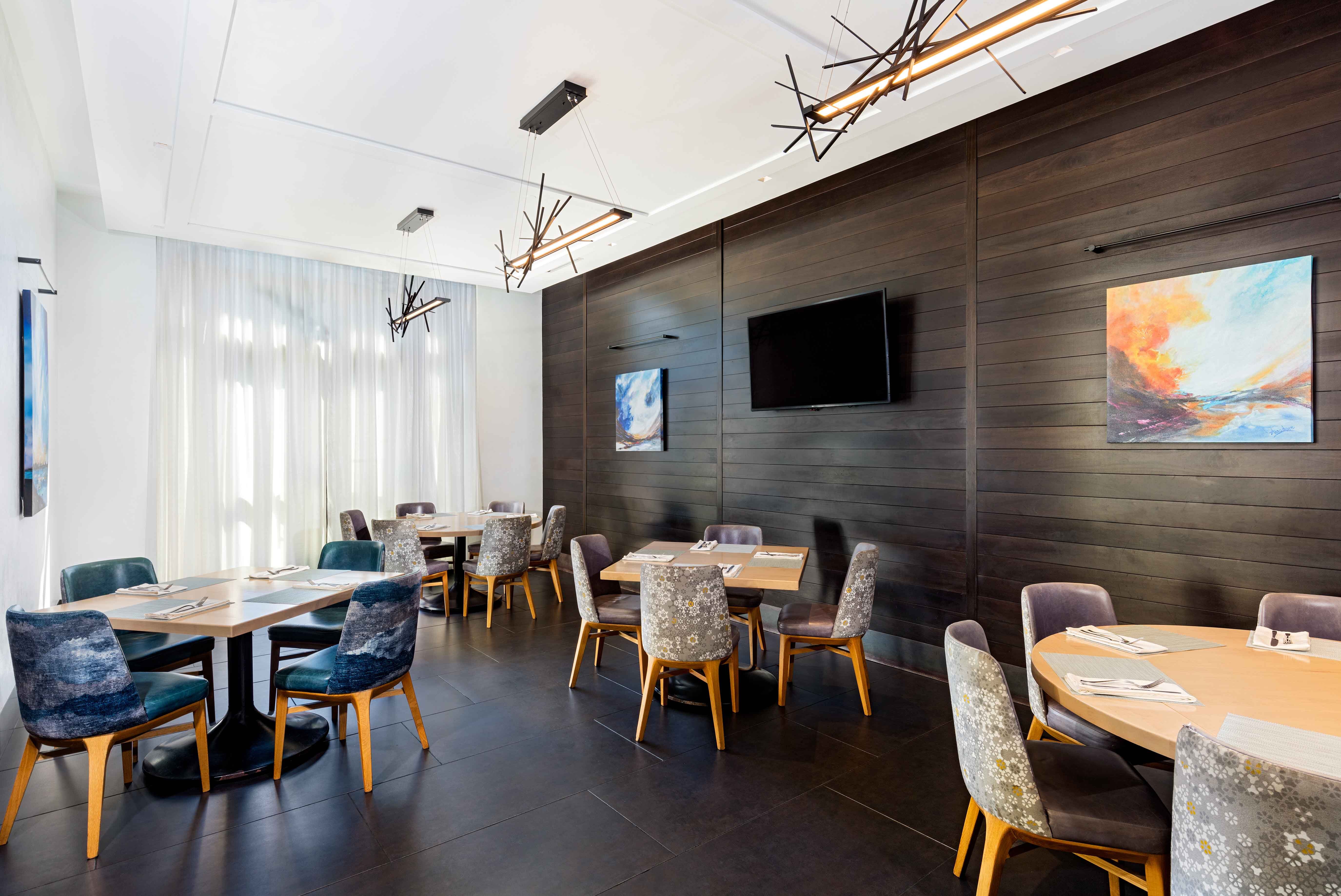 布朗伍德温泉酒店-餐饮