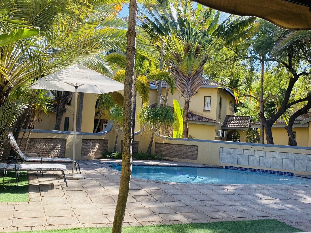 Madidinkwe Guest Villa主图