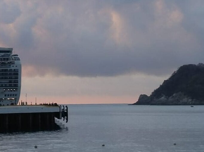 Santa Cruz Bay-瓦图尔科必去景点