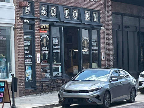 La Faraona Cigars-坦帕必去景点