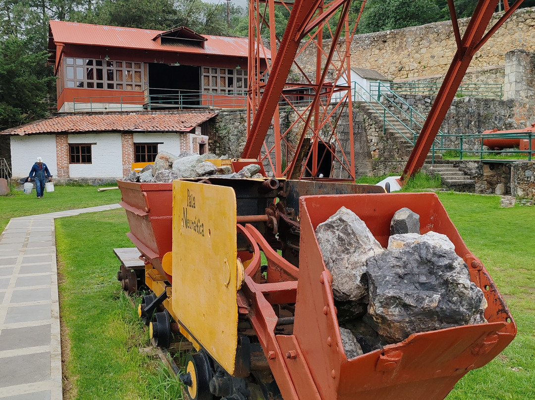 Museo De Sitio Mina De Acosta-帕丘卡必去景点