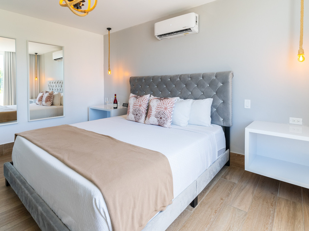 Marina de Salinas主图