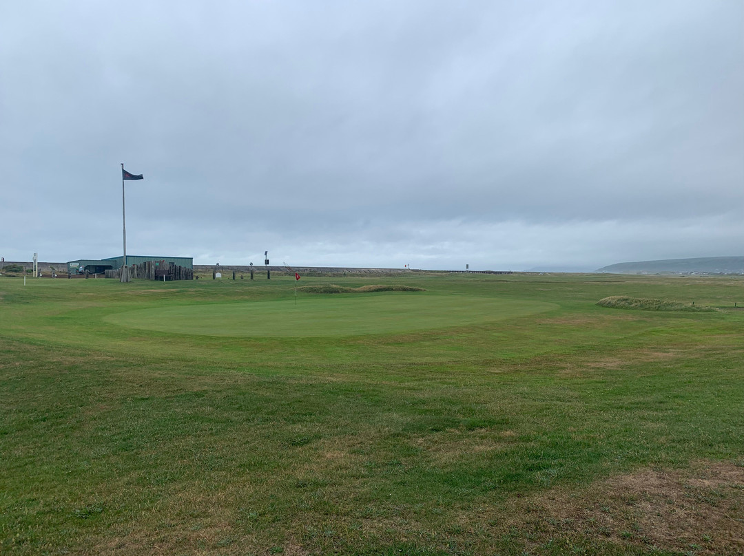 Borth and Ynyslas Golf Club-Borth必去景点