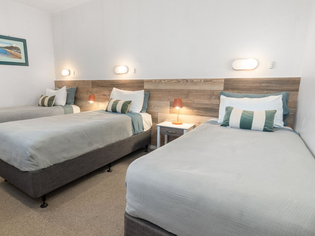 Admiral's View Lodge & Motel主图