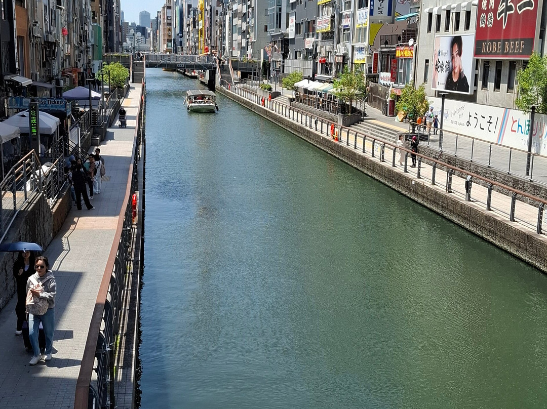 道顿堀河畔散步路-Dotombori必去景点