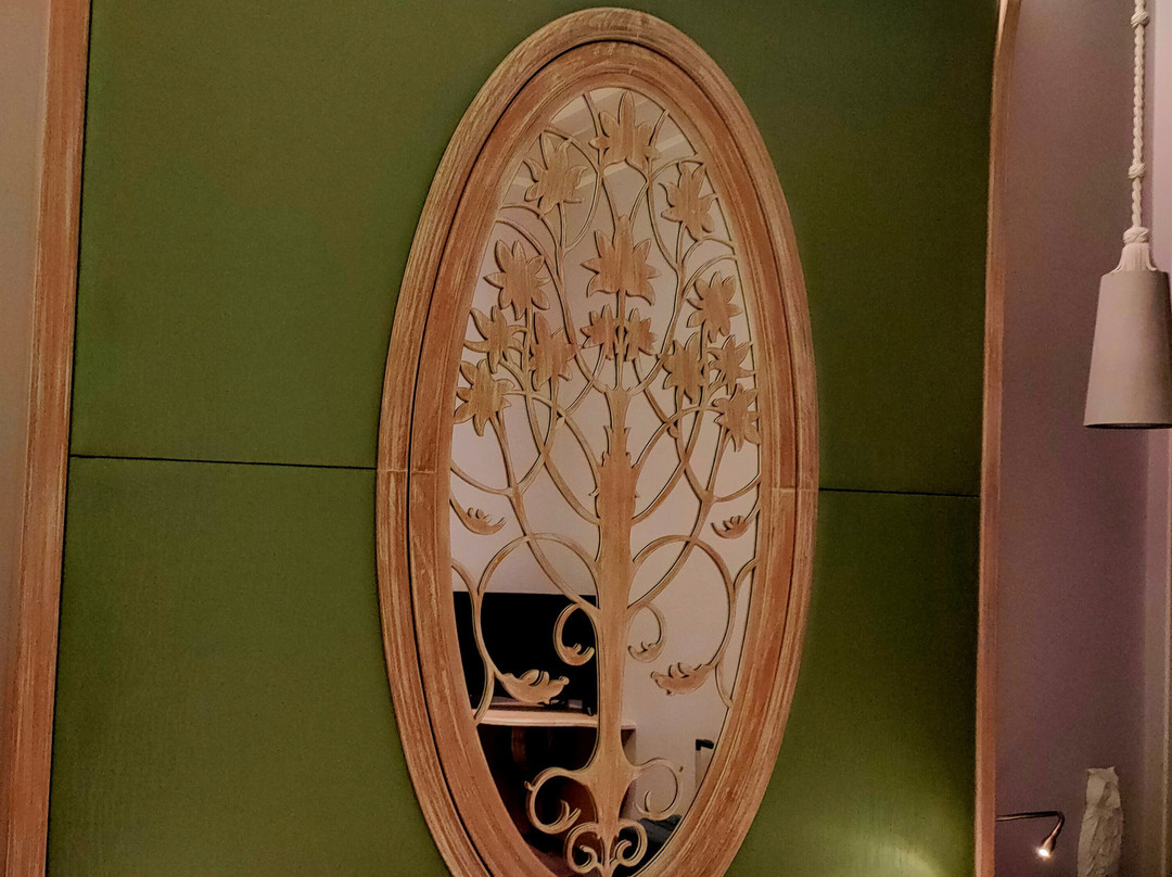 蒙福尔城堡酒店主图