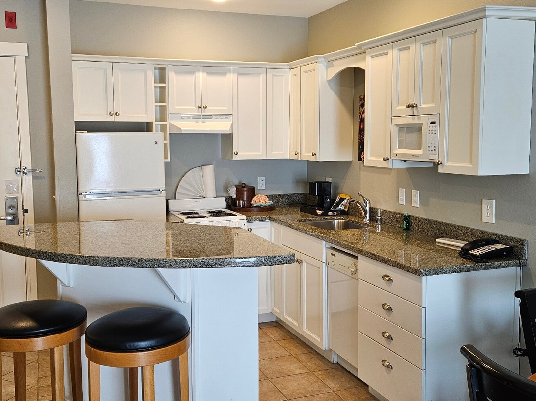 河流潮汐套房酒店主图