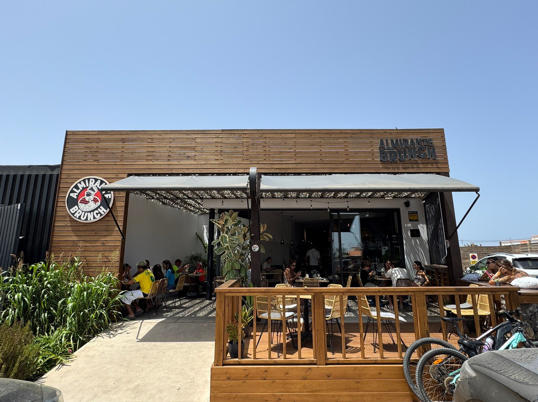 Almirante Brunch