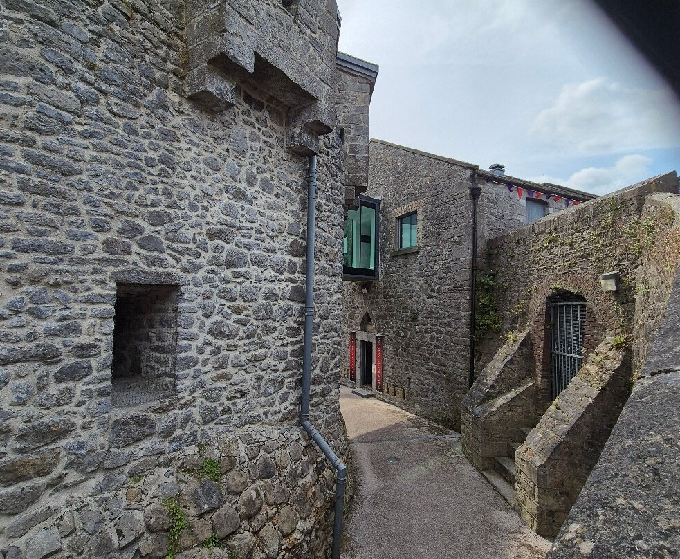 Athlone Castle Visitor Centre-阿斯隆必去景点