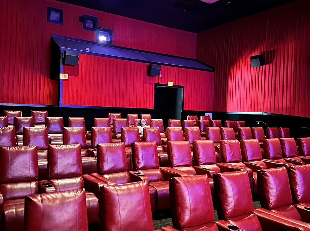 AMC East Hanover 12-东汉诺威东必去景点