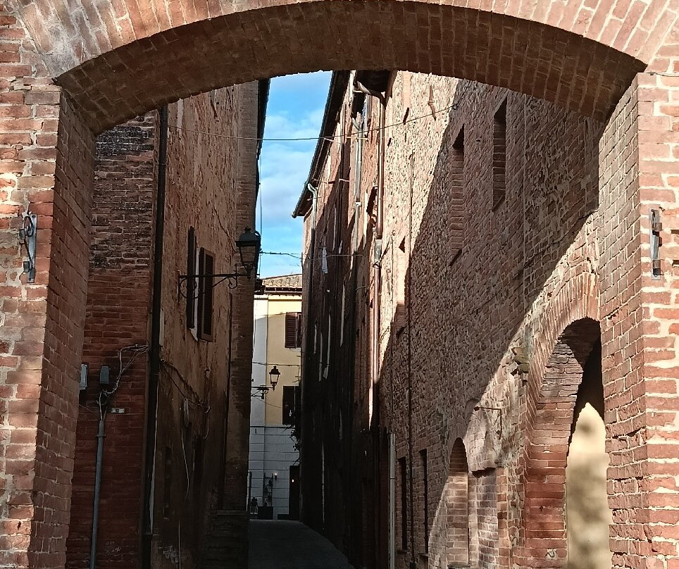 Cinta muraria medievale-Buonconvento必去景点