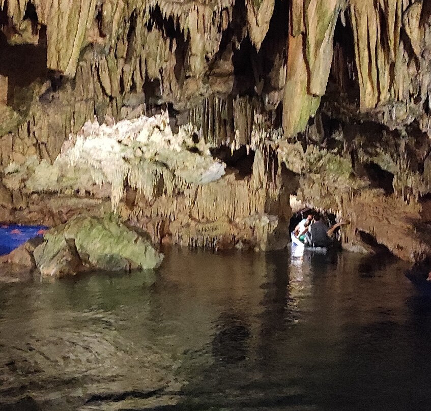 Caves of Diros-Diros必去景点