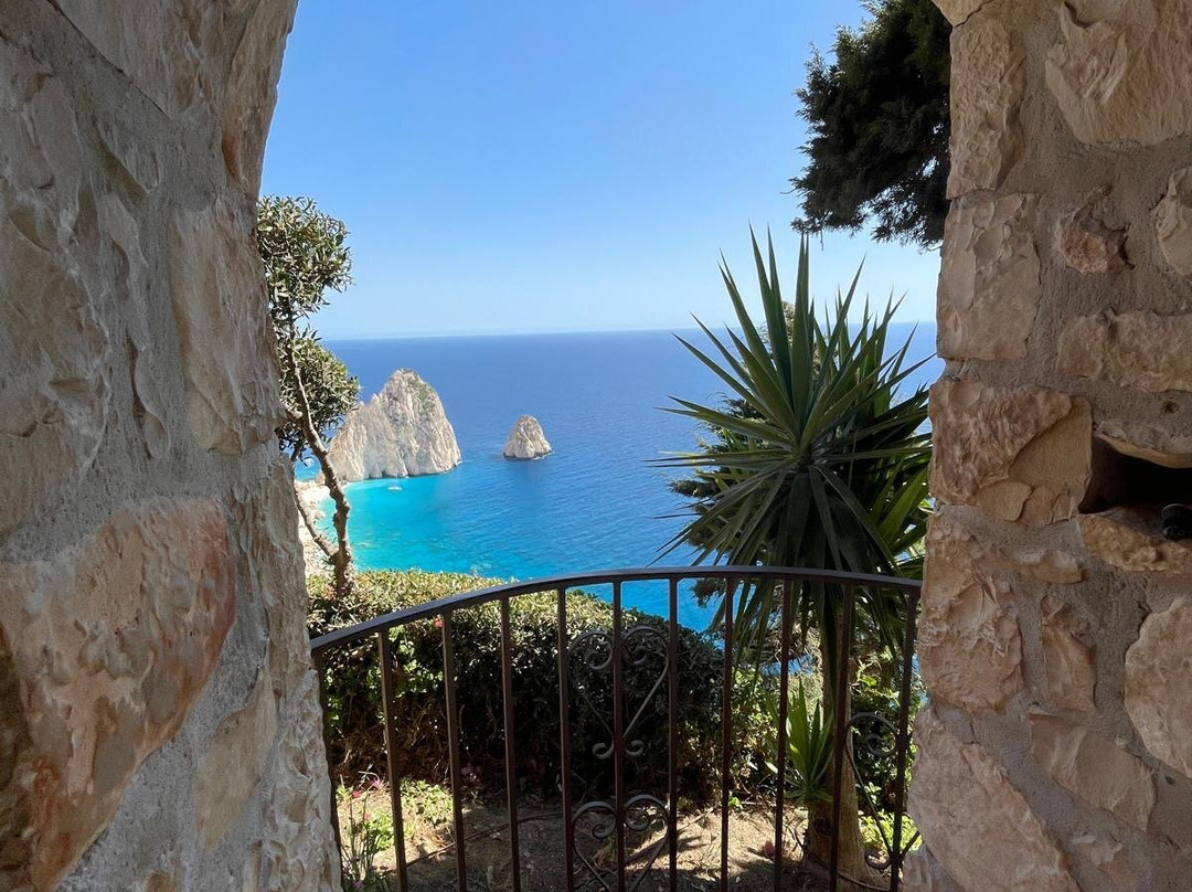 Mizithres-利姆尼科利必去景点