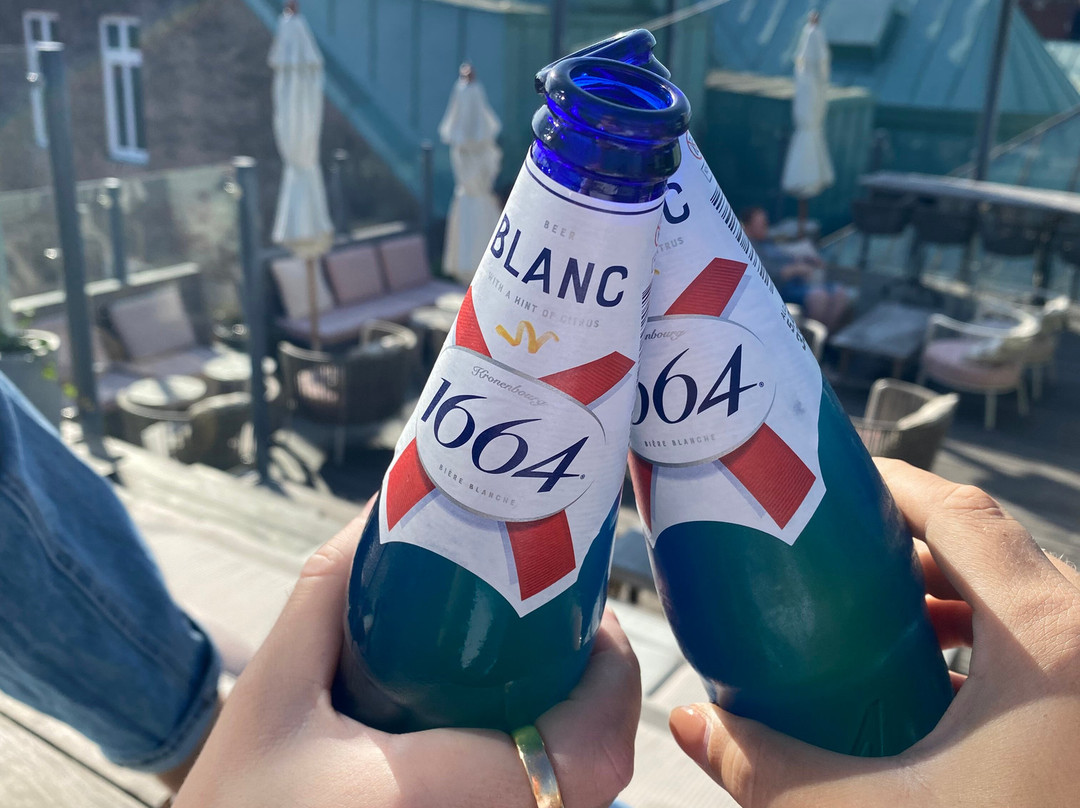 玛腾松第一酒店主图