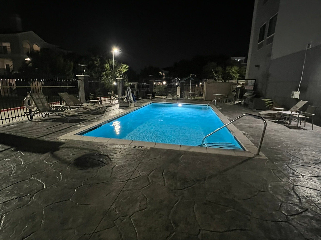 La Quinta Inn & Suites by Wyndham Conroe主图