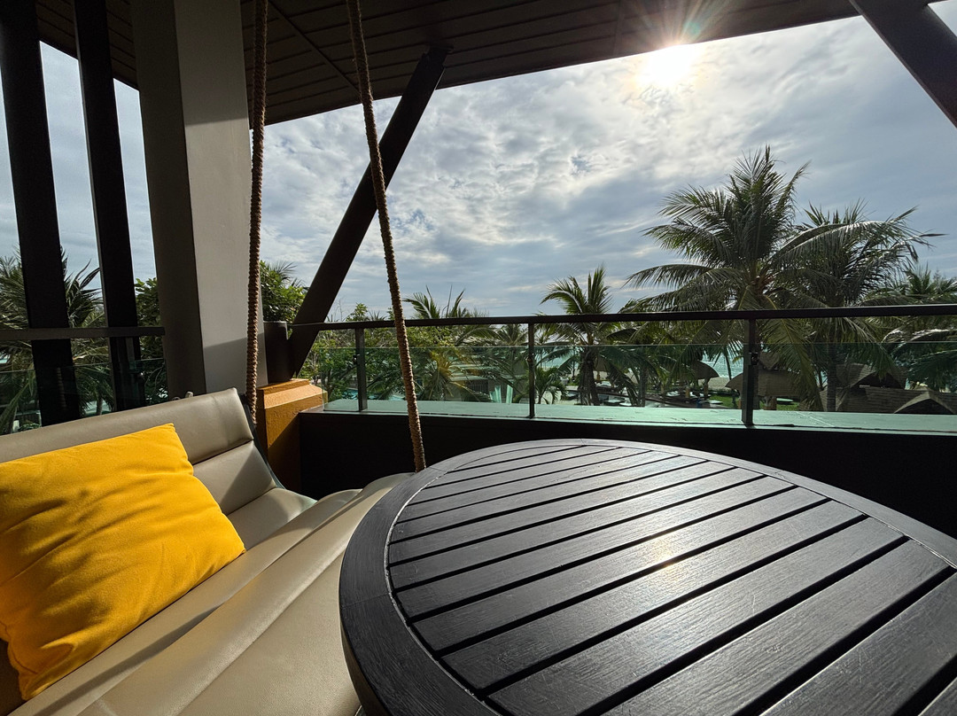 春地海滩度假村主图