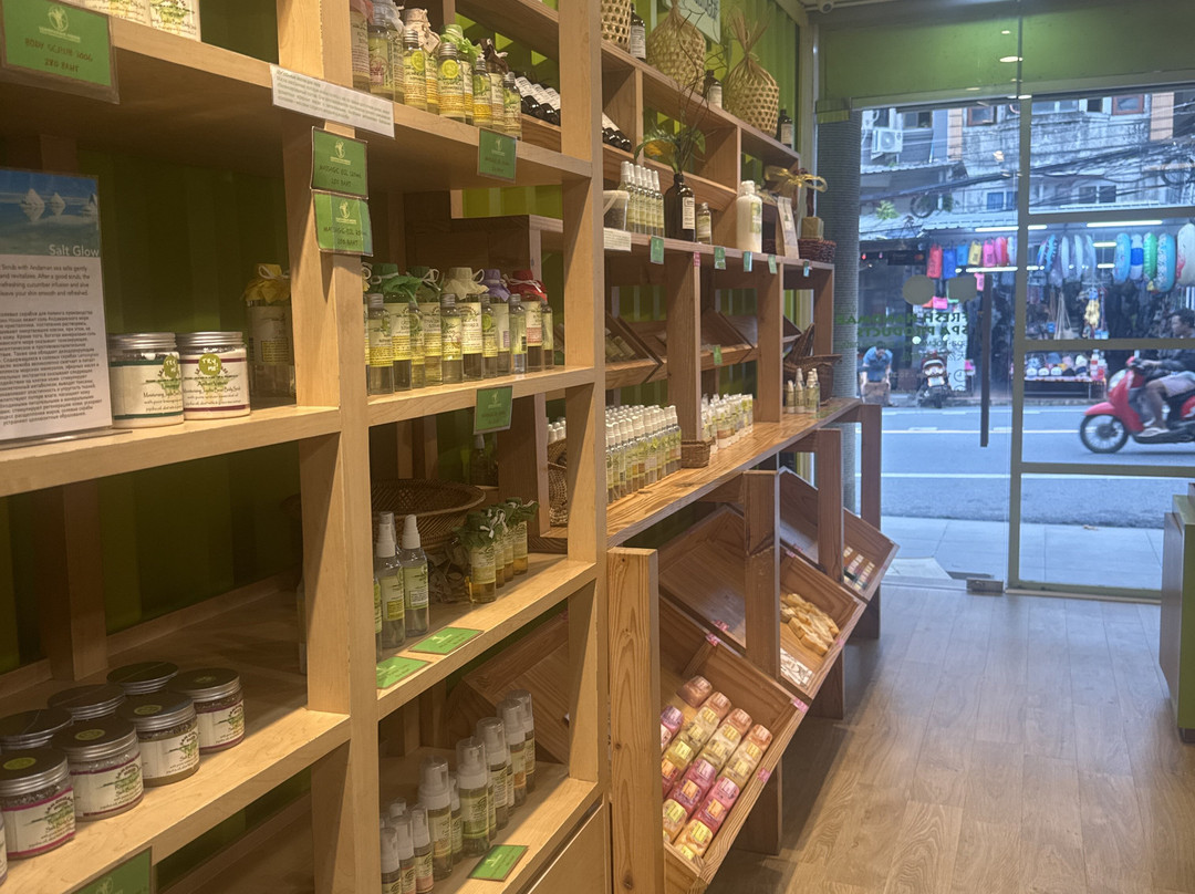 Lemongrass House Karon-Karon Beach必去景点