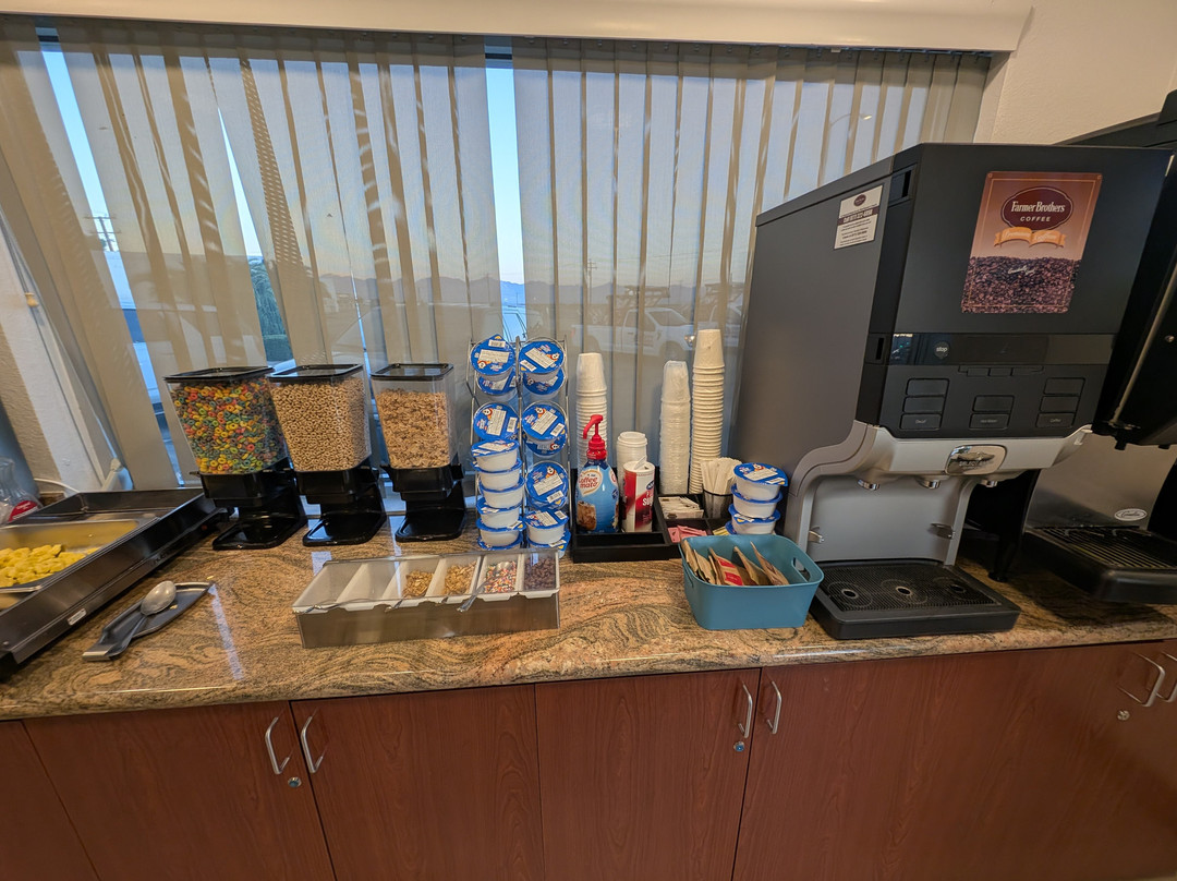 Days Inn by Wyndham Ridgecrest near China Lake Naval Station主图