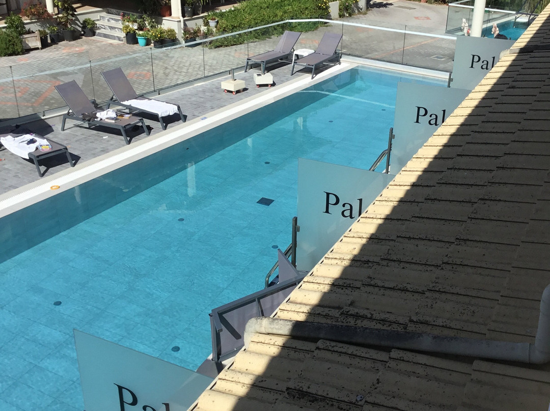 Palapart Gikas Studios & Suites主图