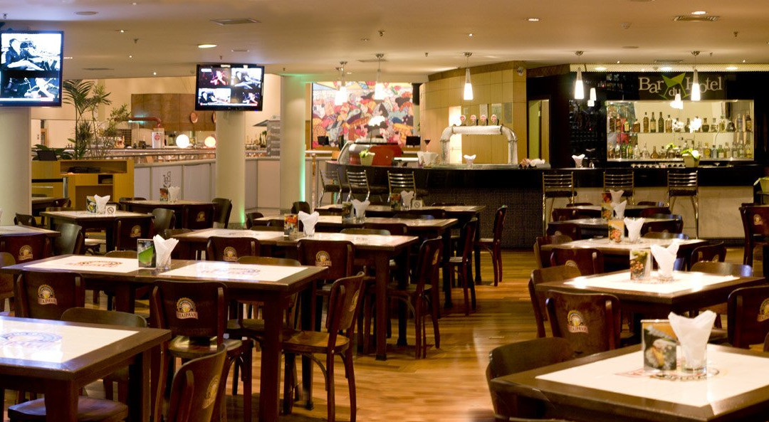 安海比公园假日酒店