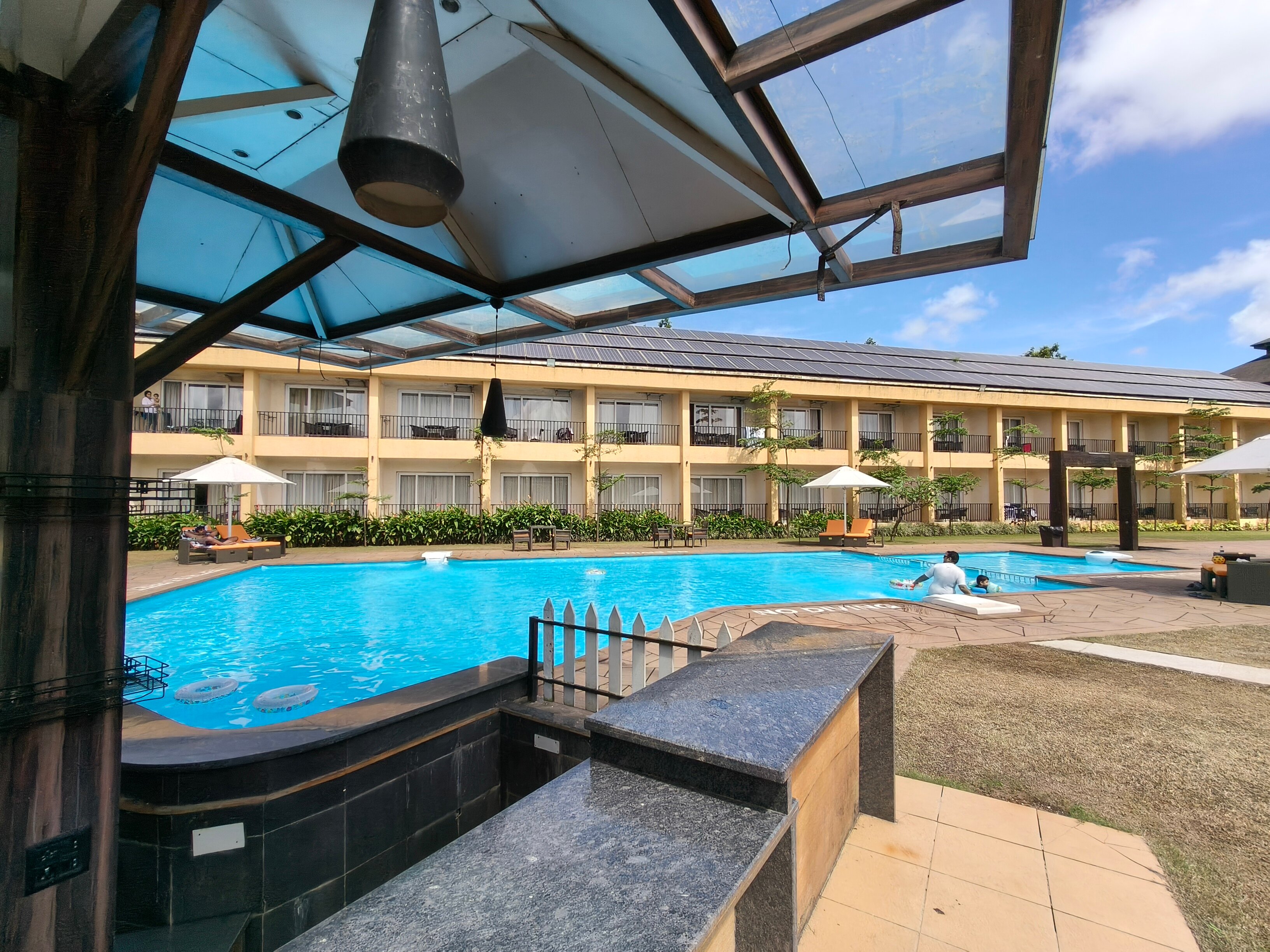 Tropical Retreat By Zuper-官方