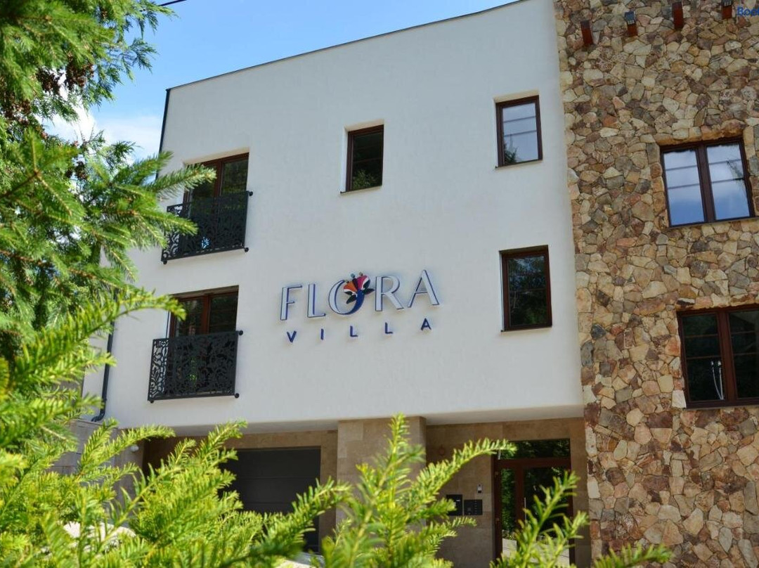 Floravilla