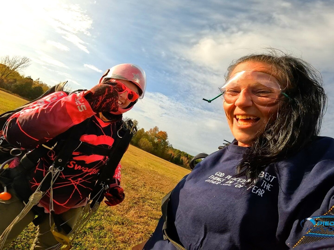 Piedmont Skydiving-索尔兹伯里必去景点