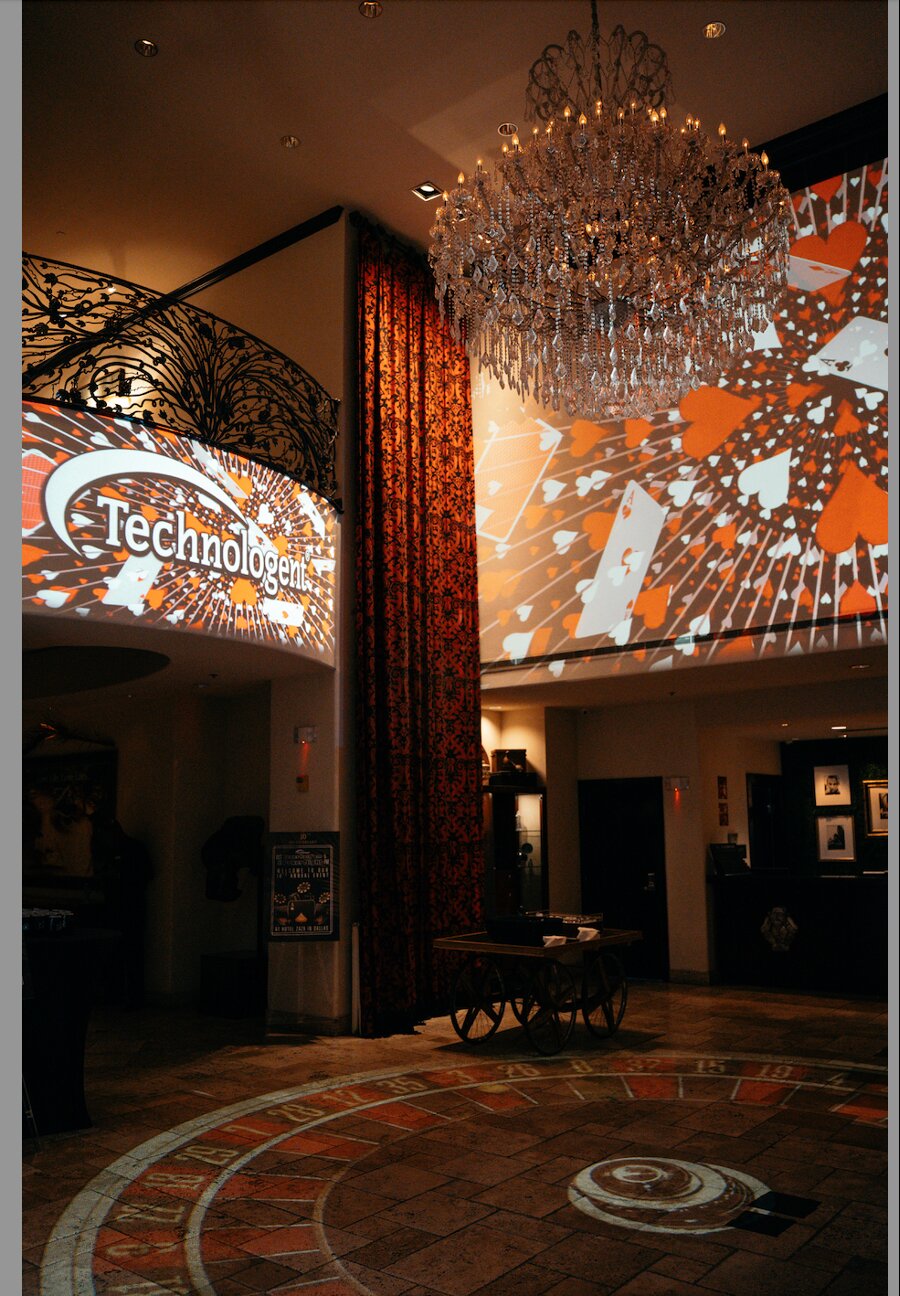 达拉斯萨萨酒店-官方