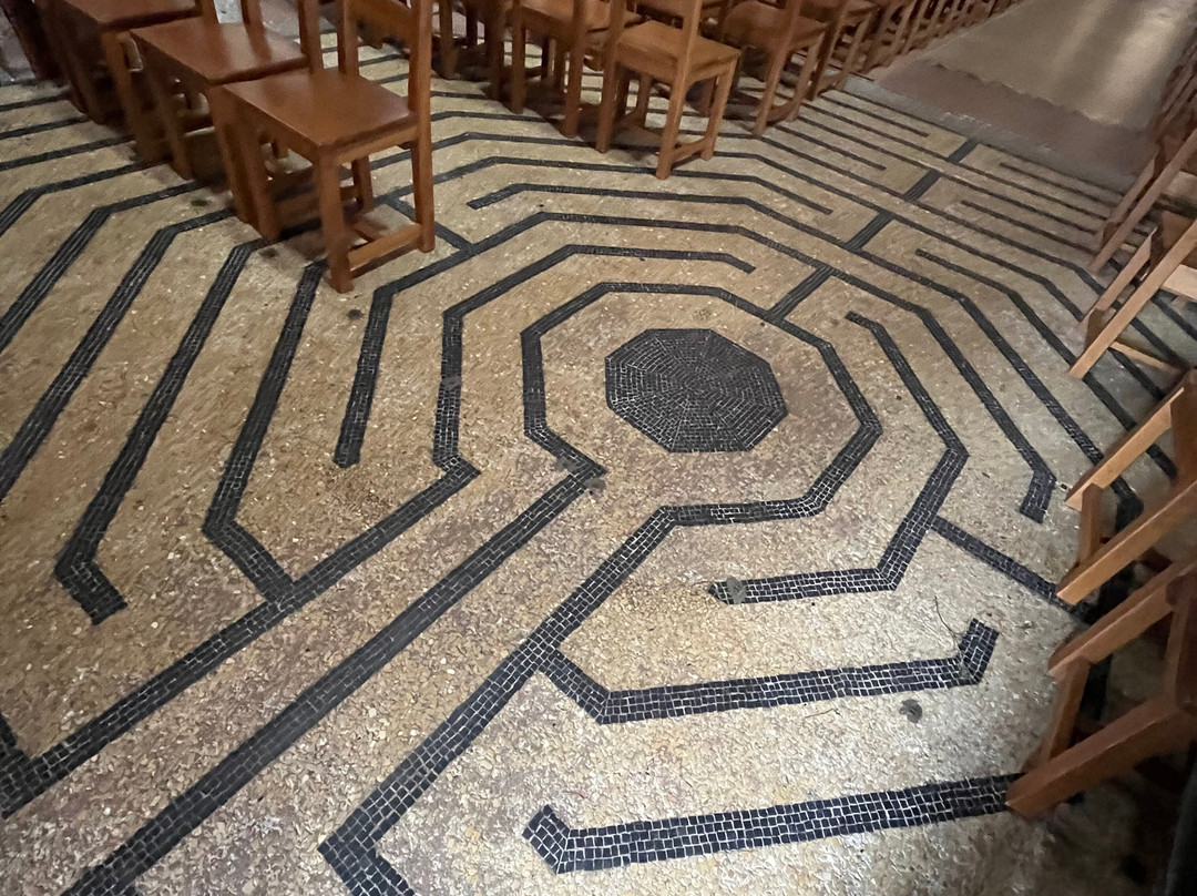 Église Sainte-Foy-塞勒斯塔必去景点