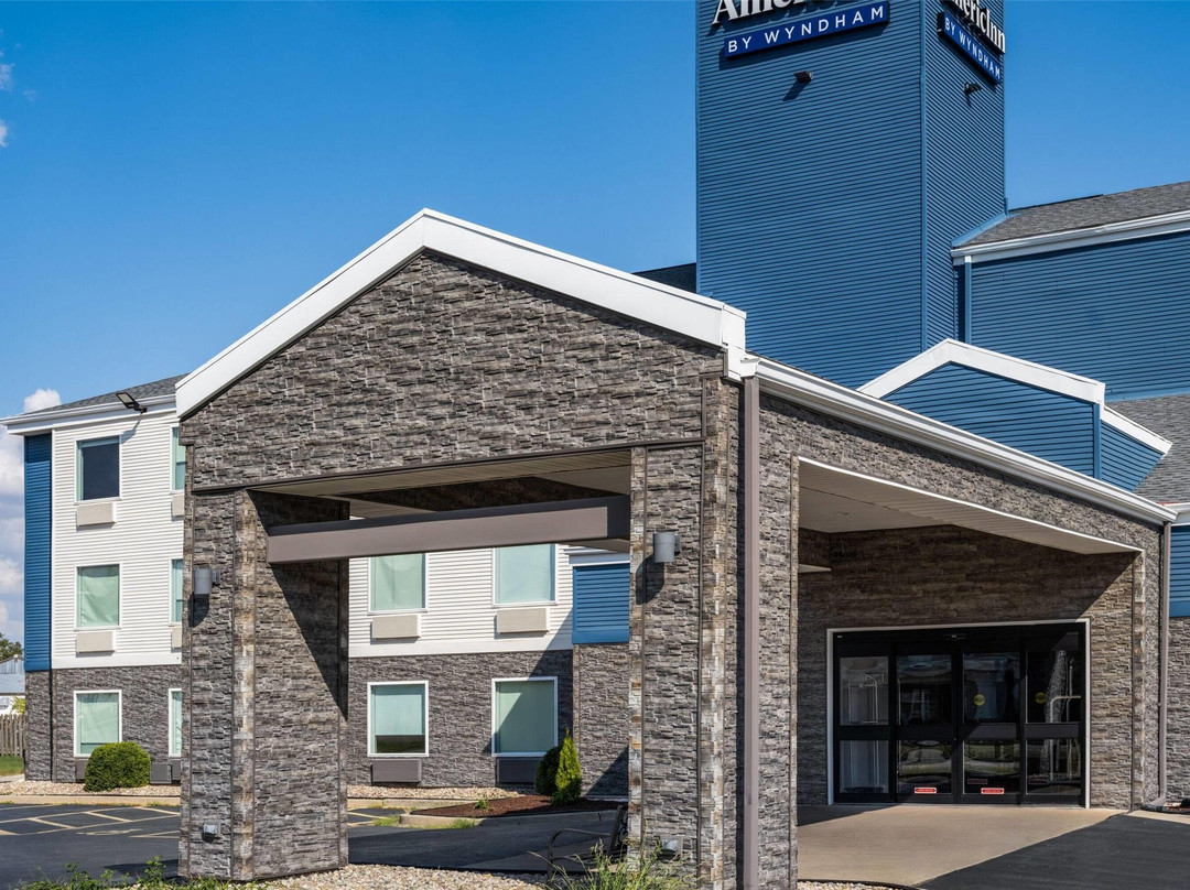 Rantoul酒店住宿-AmericInn By Wyndham Urbana