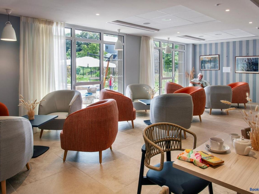 Residence Services Seniors - Domitys Les Jardins D'ahna