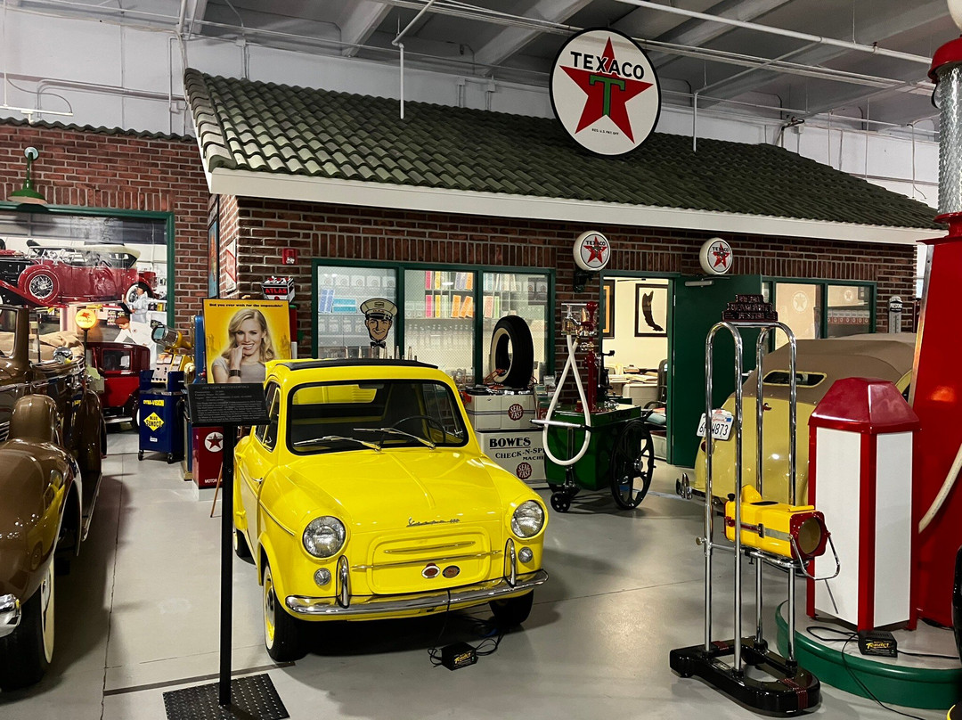 Dauer Museum Of Classic Cars-森赖斯必去景点